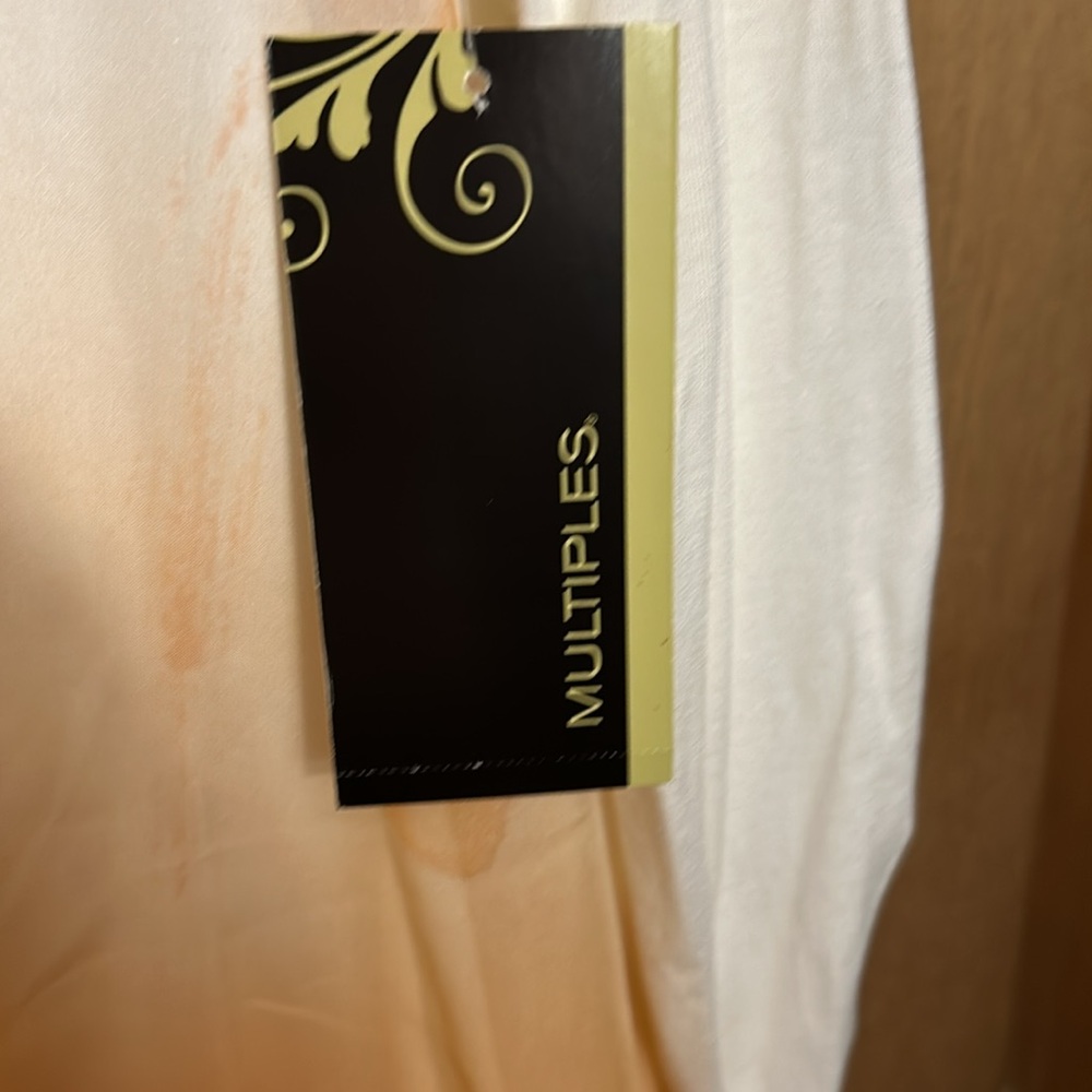 Multiples brand peach and white blouse. New with tags - Picture 9 of 15